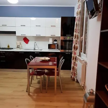 House With 2 Bedrooms In With Wifi Hébergement de vacances Imperia